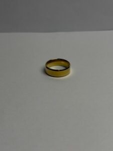 CLASSIC GOLD BAND RING